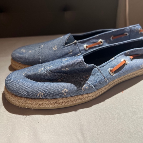 Nautica Womens Shoes Size 8.5 Nautical Anchors - Picture 1 of 6